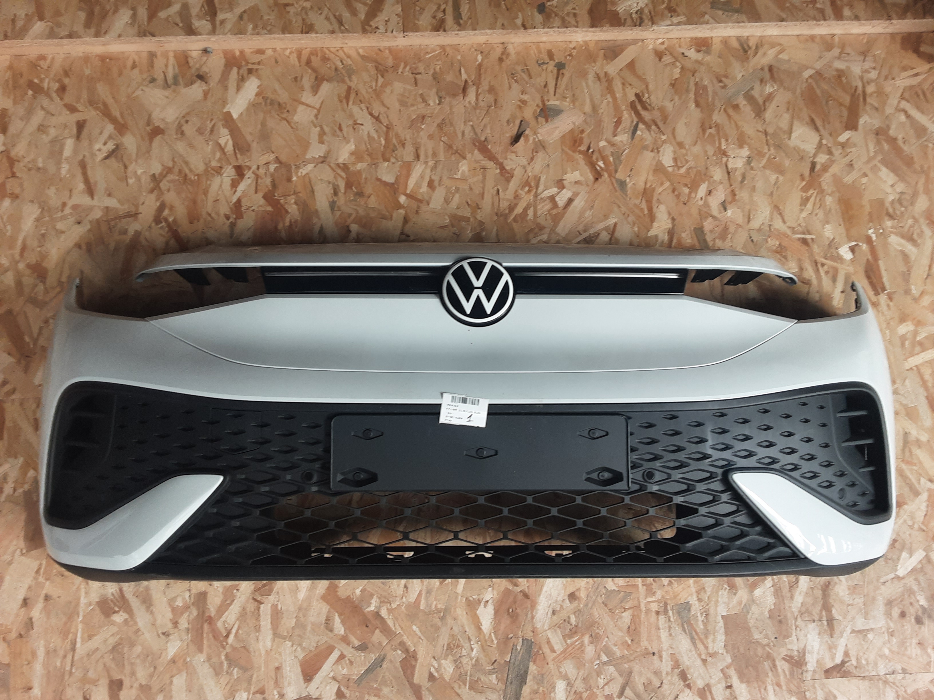 VOORBUMPER Vw ID 5 5/20+