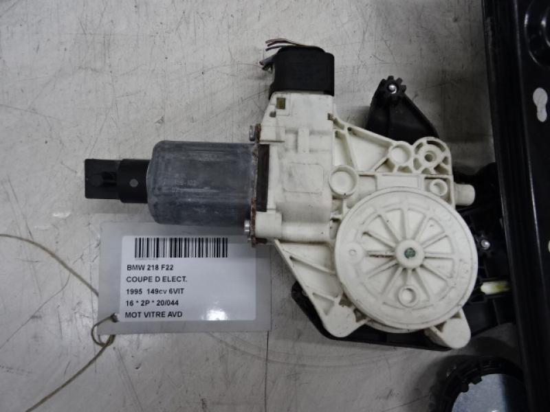 MOTEUR DE VITRE DE PORTE AVANT DROITE Bmw 2 F22/3 COUPE 7/13+