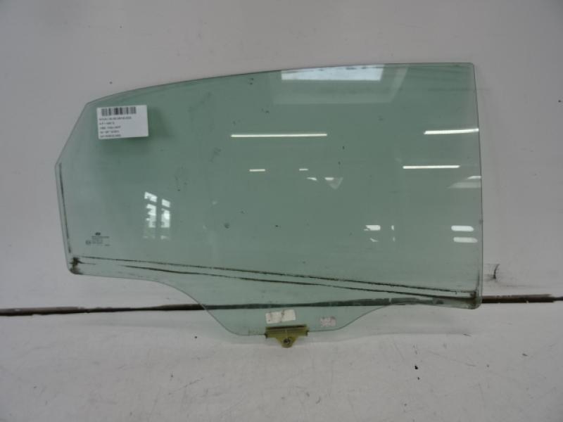 VITRE DE PORTE ARRIERE DROITE Hyundai I30 3/15 - 17