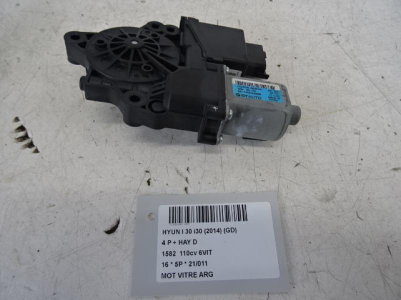 MOTEUR DE VITRE DE PORTE ARRIERE GAUCHE Hyundai I30 3/15 - 17
