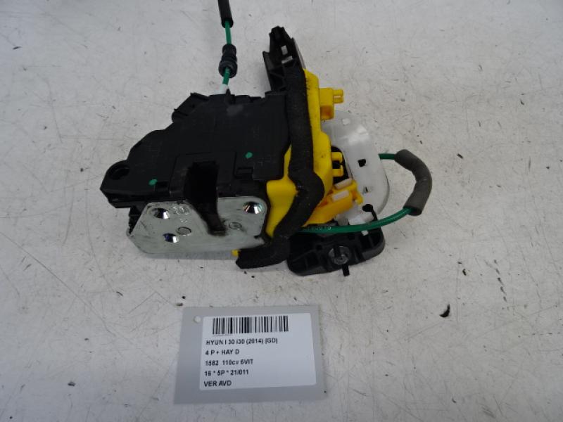 VERROUILLAGE DE PORTE AVANT DROITE Hyundai I30 3/15 - 17