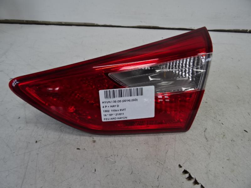 FEU ARRIERE DROIT DE HAYON Hyundai I30 3/15 - 17