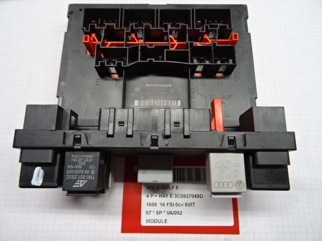 MODULE Vw GOLF V 11/03 - 08