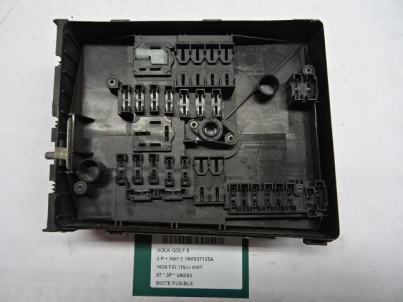 FUSE BOX Vw GOLF V 11/03 - 08