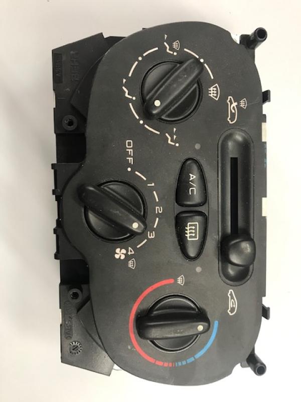 AIRCO SWITCH Peugeot 206 - 2/09