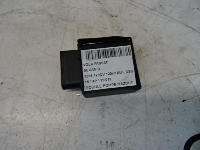 BRANDSTOFPOMP DIEZEL Vw PASSAT 11/14 - 19