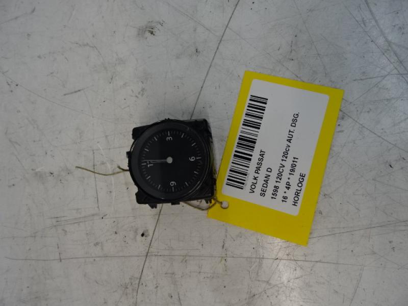 CLOCK Vw PASSAT 11/14 - 19