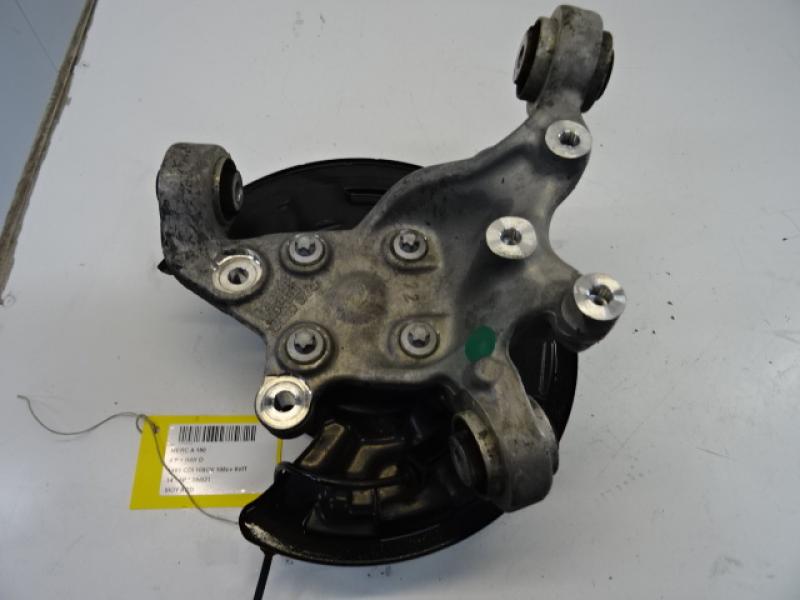 WIELNAAF ACHTER RECHTS Mercedes-Benz A W176 2012 - 09/2015