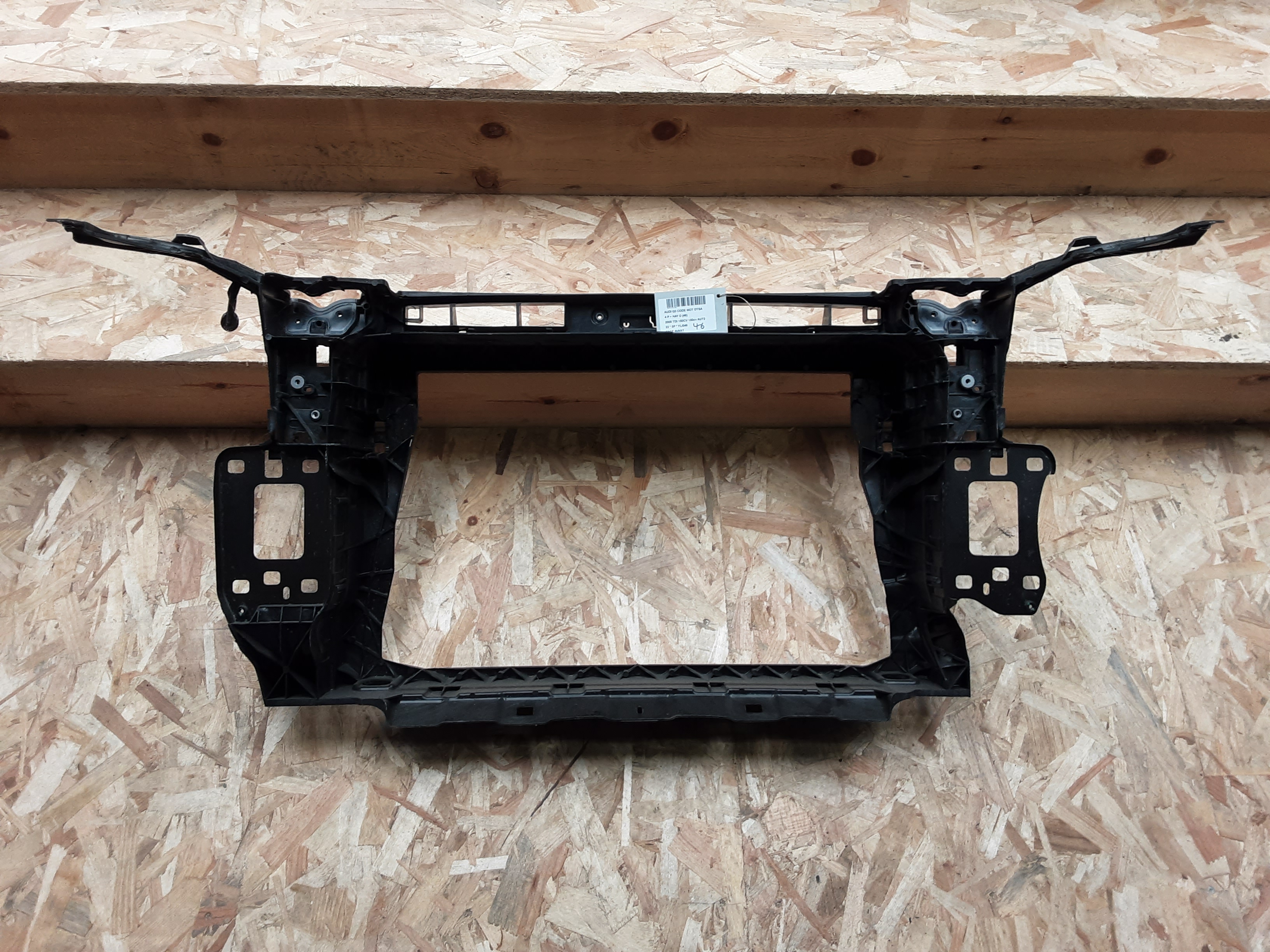 VOORFRONT Audi Q3 11/18+