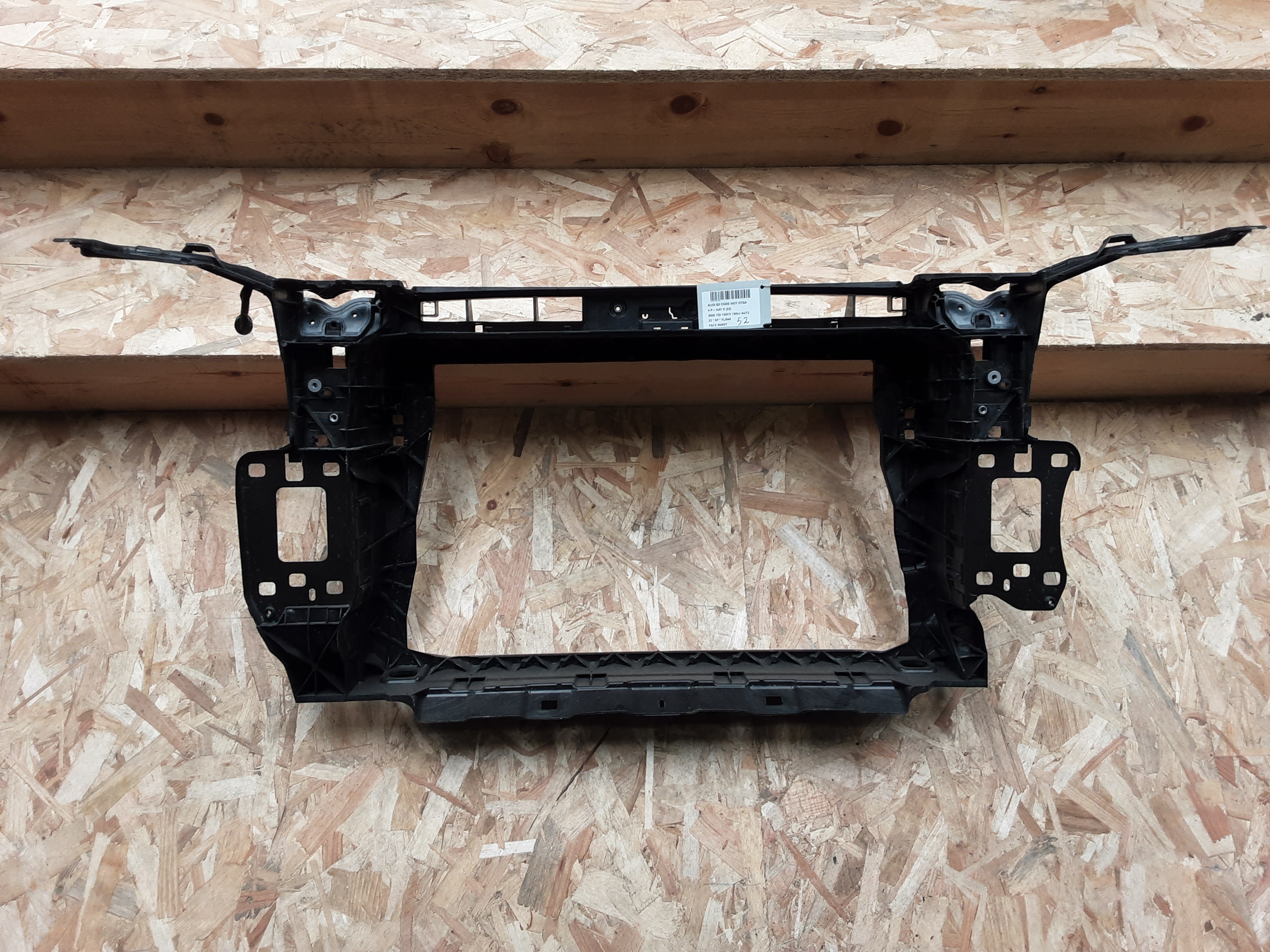 VOORFRONT Audi Q3 11/18+