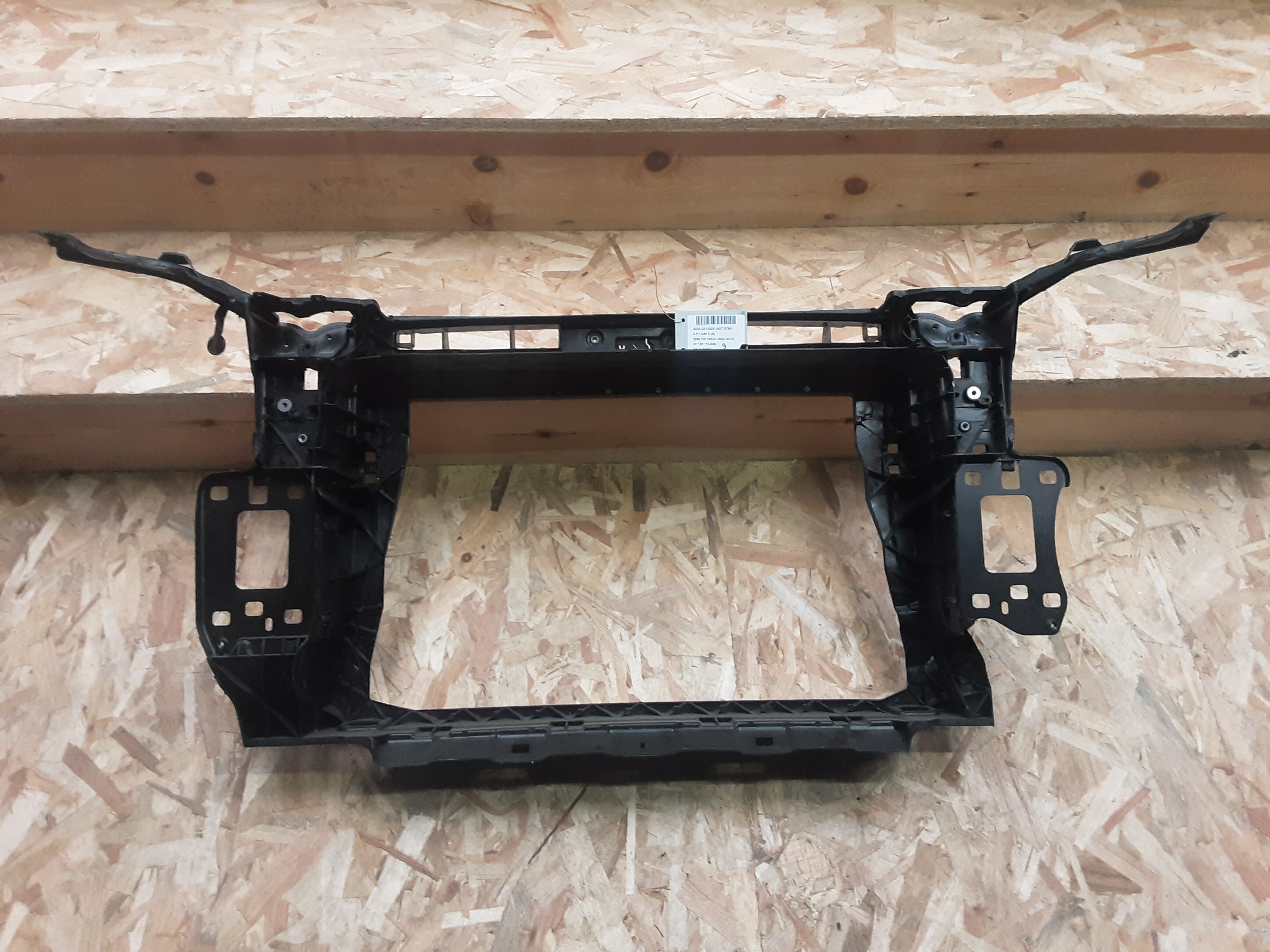 VOORFRONT Audi Q3 11/18+