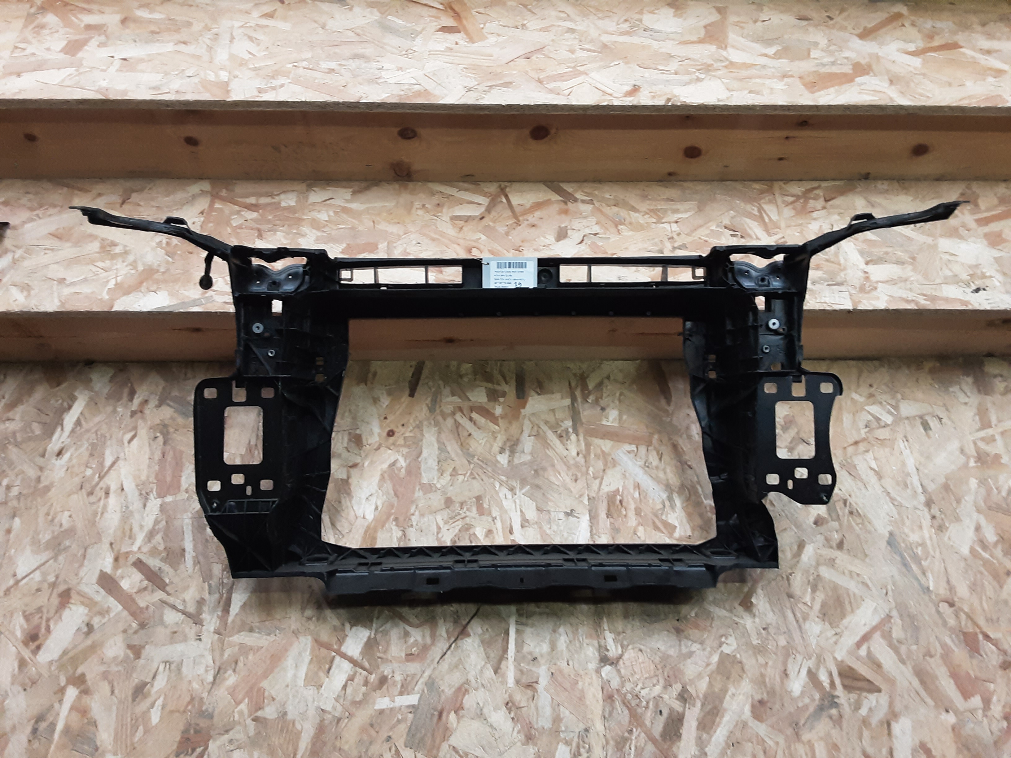 VOORFRONT Audi Q3 11/18+