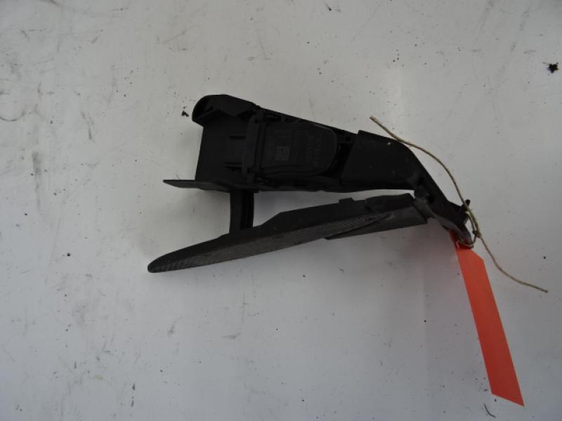 GASPEDAL Mini F56 3-portes : 11/13 >