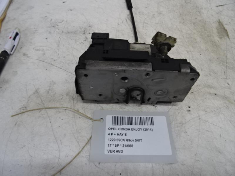 VERROUILLAGE DE PORTE AVANT DROITE Opel CORSA E 10/14-  19