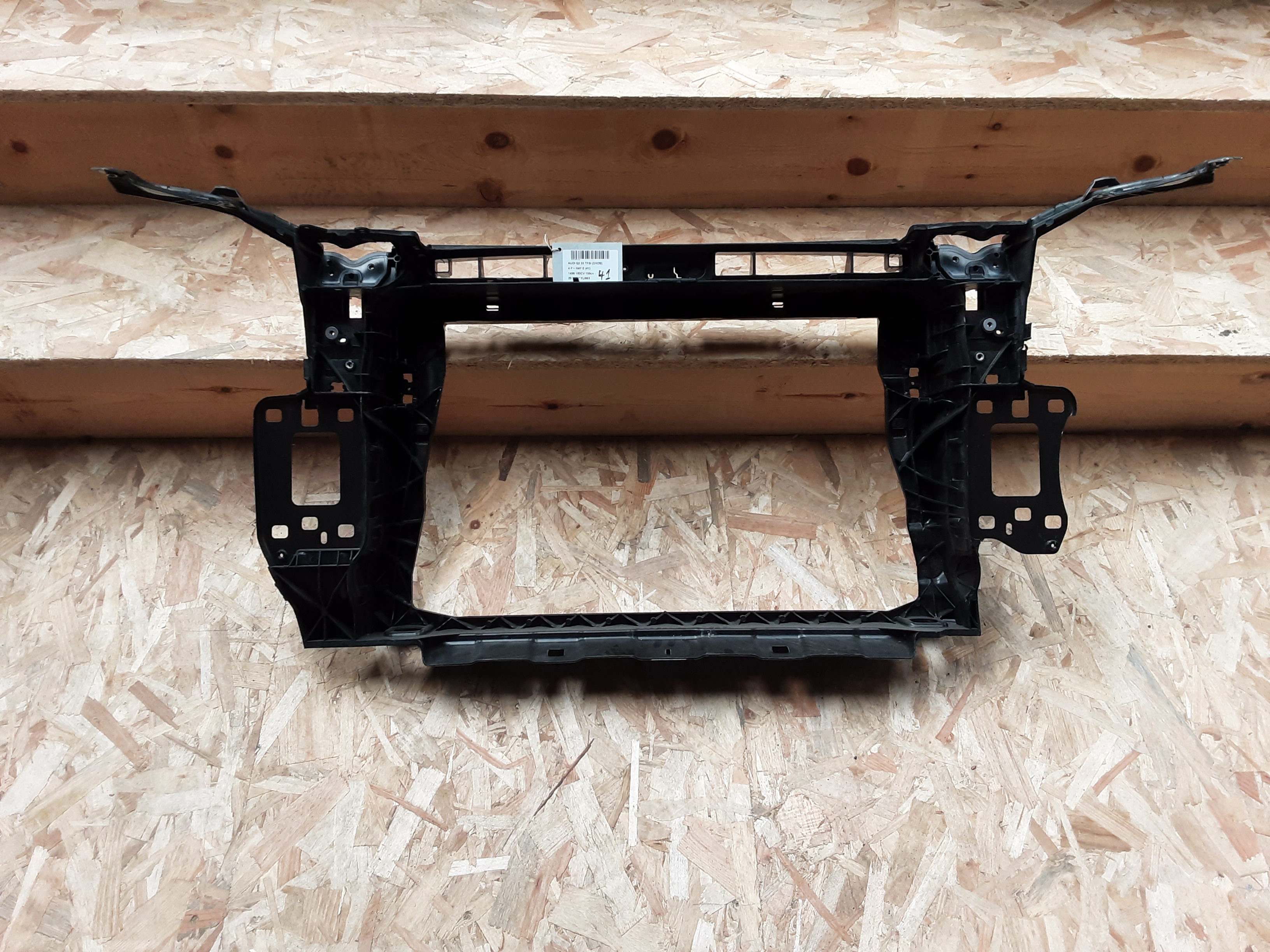 VOORFRONT Audi Q3 11/18+