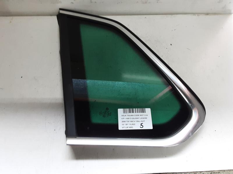 VITRE LATERALE ARRIERE GAUCHE Vw TIGUAN (2) 07/11 - 16
