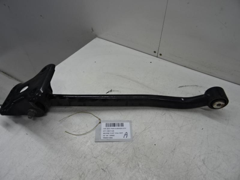 DRAAGARM ACHTER LINKS Fiat 500X 9/14 - 8/18