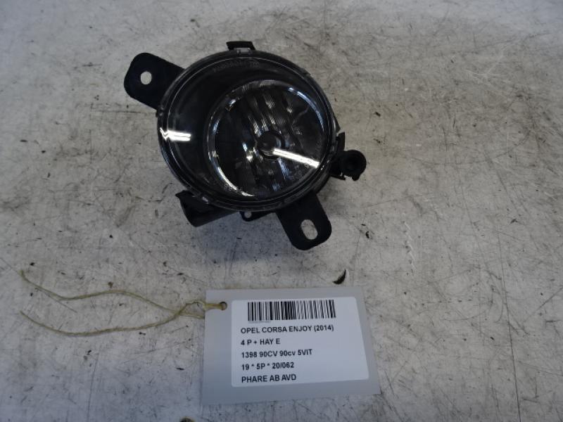 PHARE ANTI-BROUILLARD AVANT DROIT Opel CORSA E 10/14-  19
