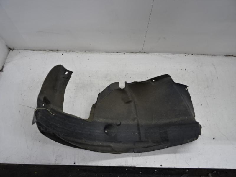 COQUILLE D'AILE AVANT DROITE Bmw 1 E87 9/04 - 4/07