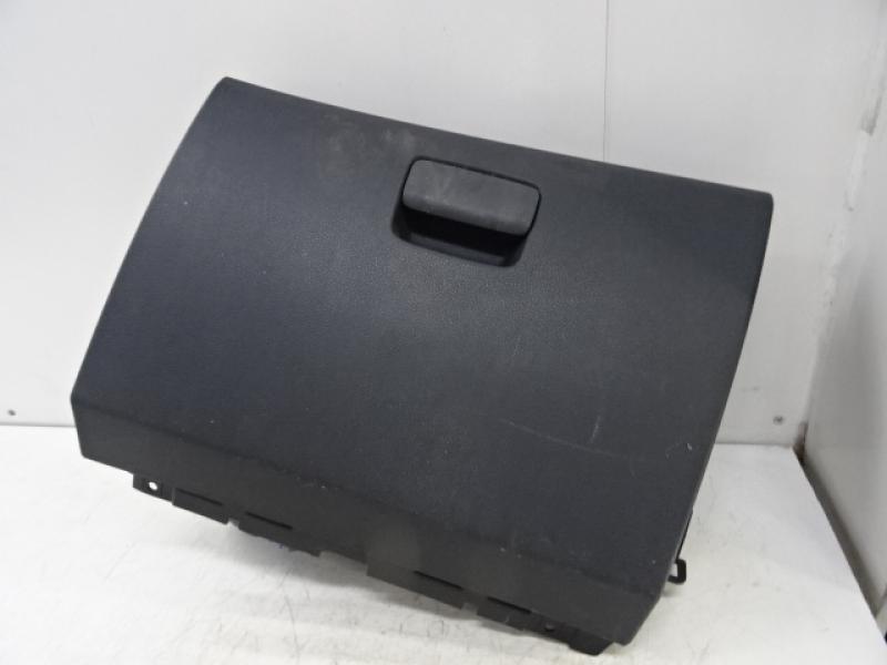 GLOVEBOX Mercedes-Benz CLA C117/X117 13 - 19