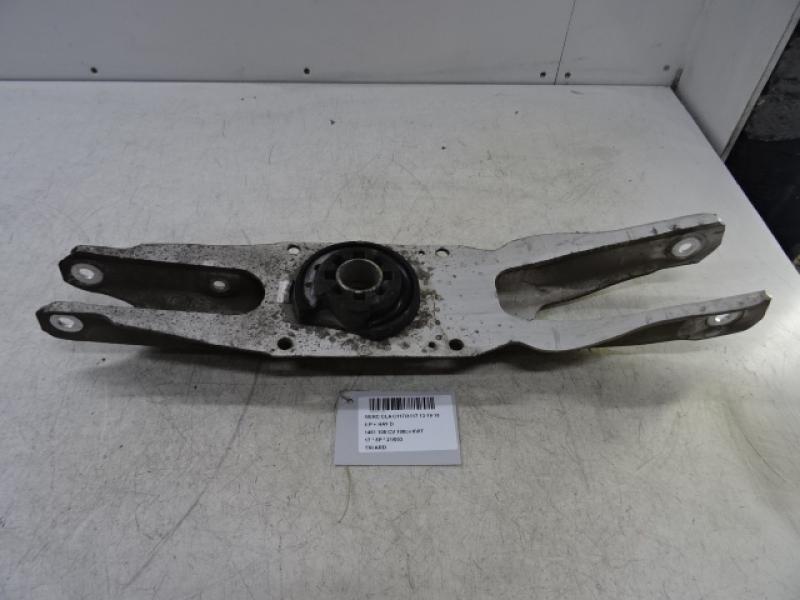 TRIANGLE ARRIERE DROITE Mercedes-Benz CLA C117/X117 13 - 19