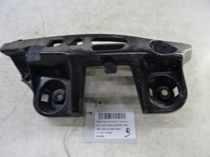 DIVERS Mercedes-Benz CLA C117/X117 13 - 19