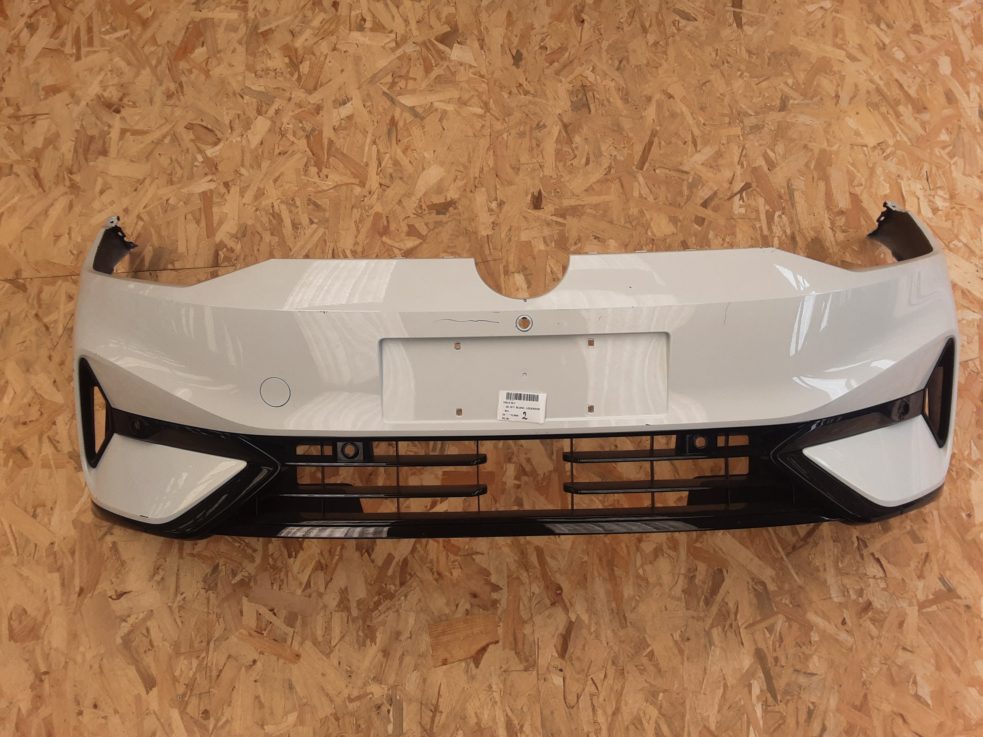 VOORBUMPER Vw ID.7 6/23+