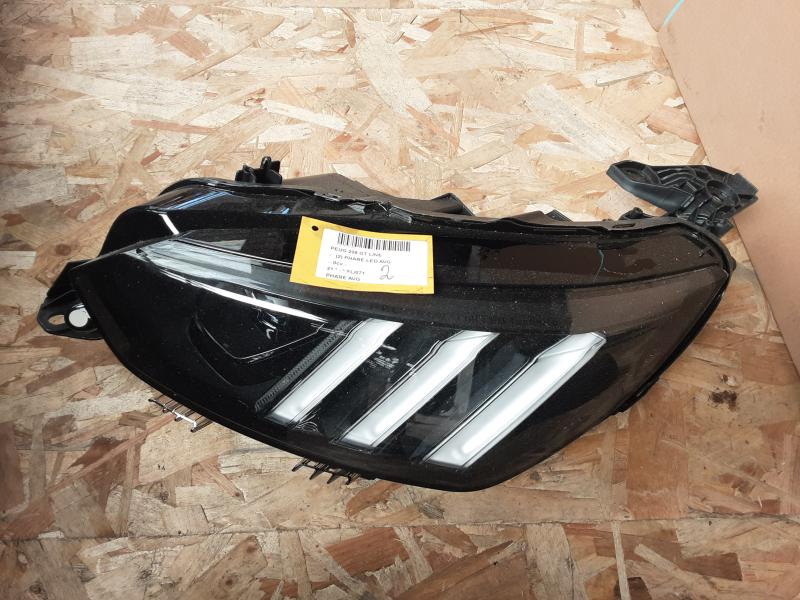 SCHEINWERFER LINKS Peugeot 208 6/19+