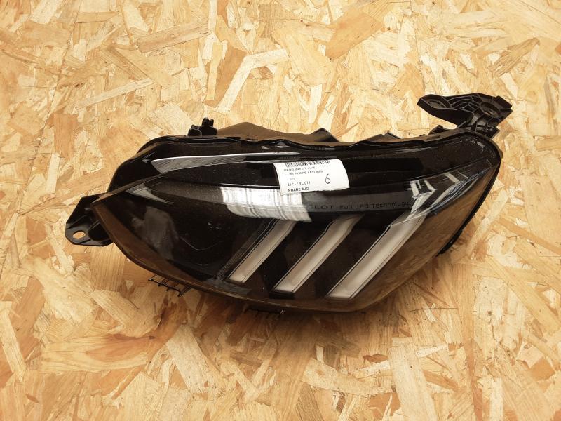 SCHEINWERFER LINKS Peugeot 208 6/19+