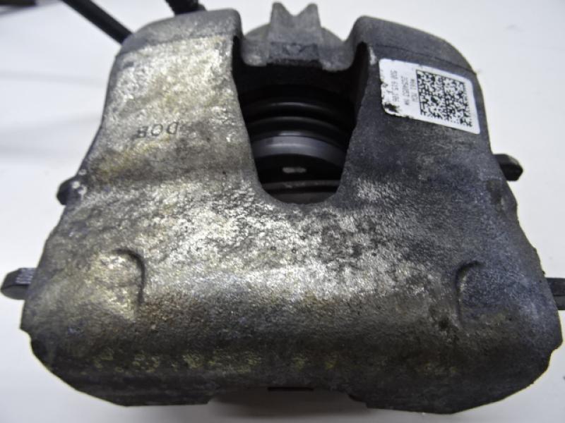 REMKLAUW VOOR RECHTS Seat LEON (3) (5F) 1/13 - 1/17