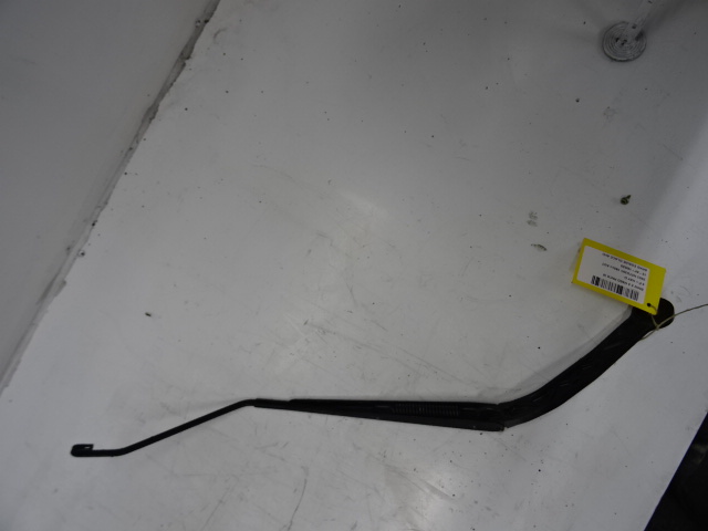 RUITENWISSERARM RECHTS VOOR Bmw X5 F15 08/13 - 18