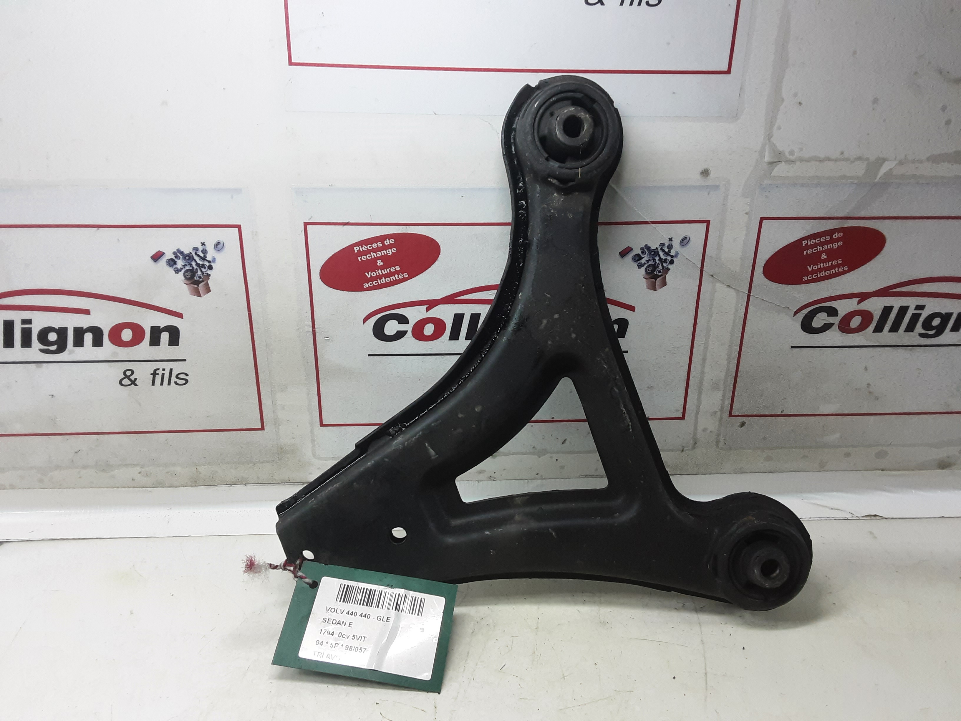 DRAAGARM VOOR LINKS Volvo 440,460