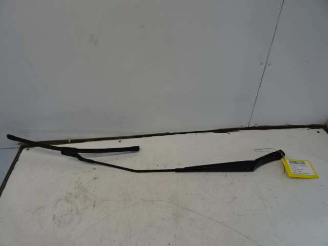 BRAS D&#039;ESSUIE-GLACE AVANT DROIT Vw GOLF VII 1/17 - 2/20 FaceLift