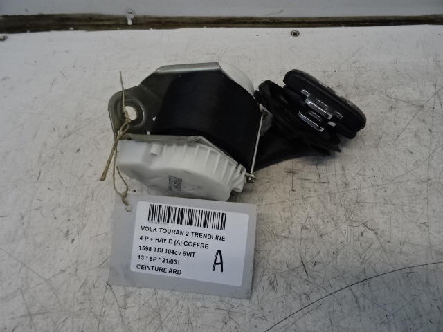 VEILIGHEIDSGORDEL ACHTER RECHTS Vw TOURAN 08/10 - 15