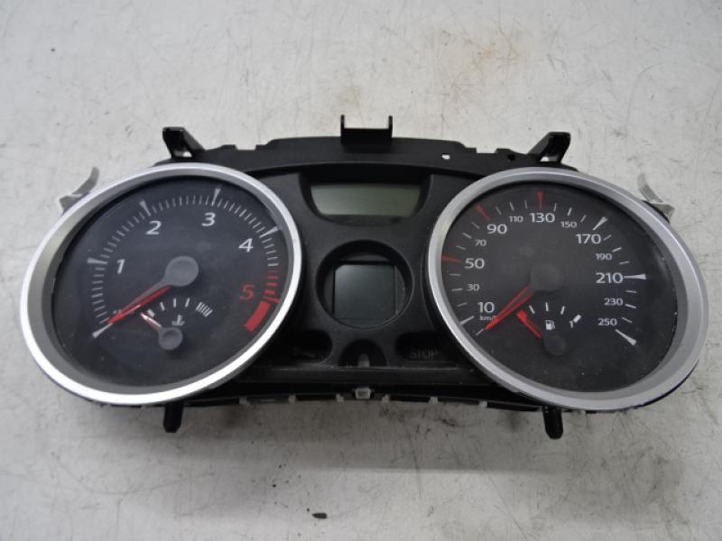 KM ODOMETER Renault MEGANE 11/02 - 09