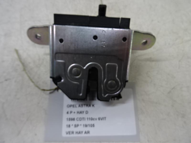 CENTRALE VERGRENDELING ACHTERKLEP Opel ASTRA K 8/15 - 8/19 5P/D