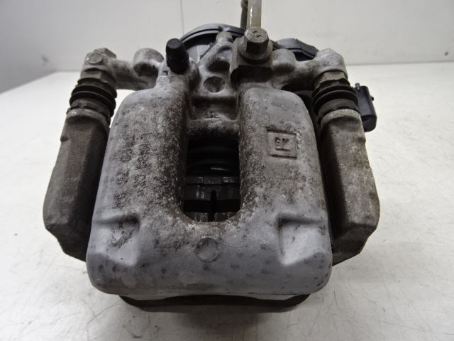 REMKLAUW ACHTER LINKS Opel ASTRA K 8/15 - 8/19 5P/D