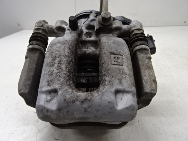 MACHOIRE ARRIERE GAUCHE Opel ASTRA K 8/15 - 8/19 5P/D