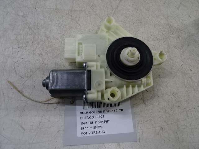 MOTEUR DE VITRE DE PORTE ARRIERE GAUCHE Vw GOLF VII 11/12 - 17