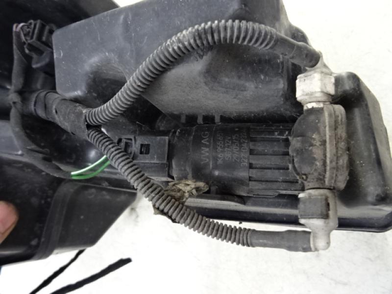 WINDSCREEN WASHER PUMP Vw GOLF VII 11/12 - 17