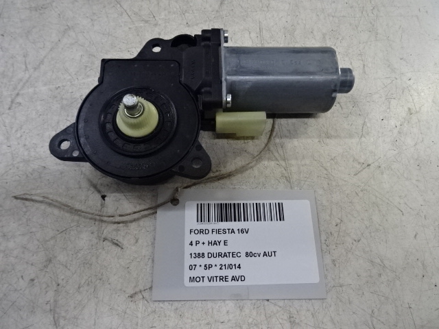 MOTEUR DE VITRE DE PORTE AVANT DROITE Ford FIESTA 11/05 - 10/08