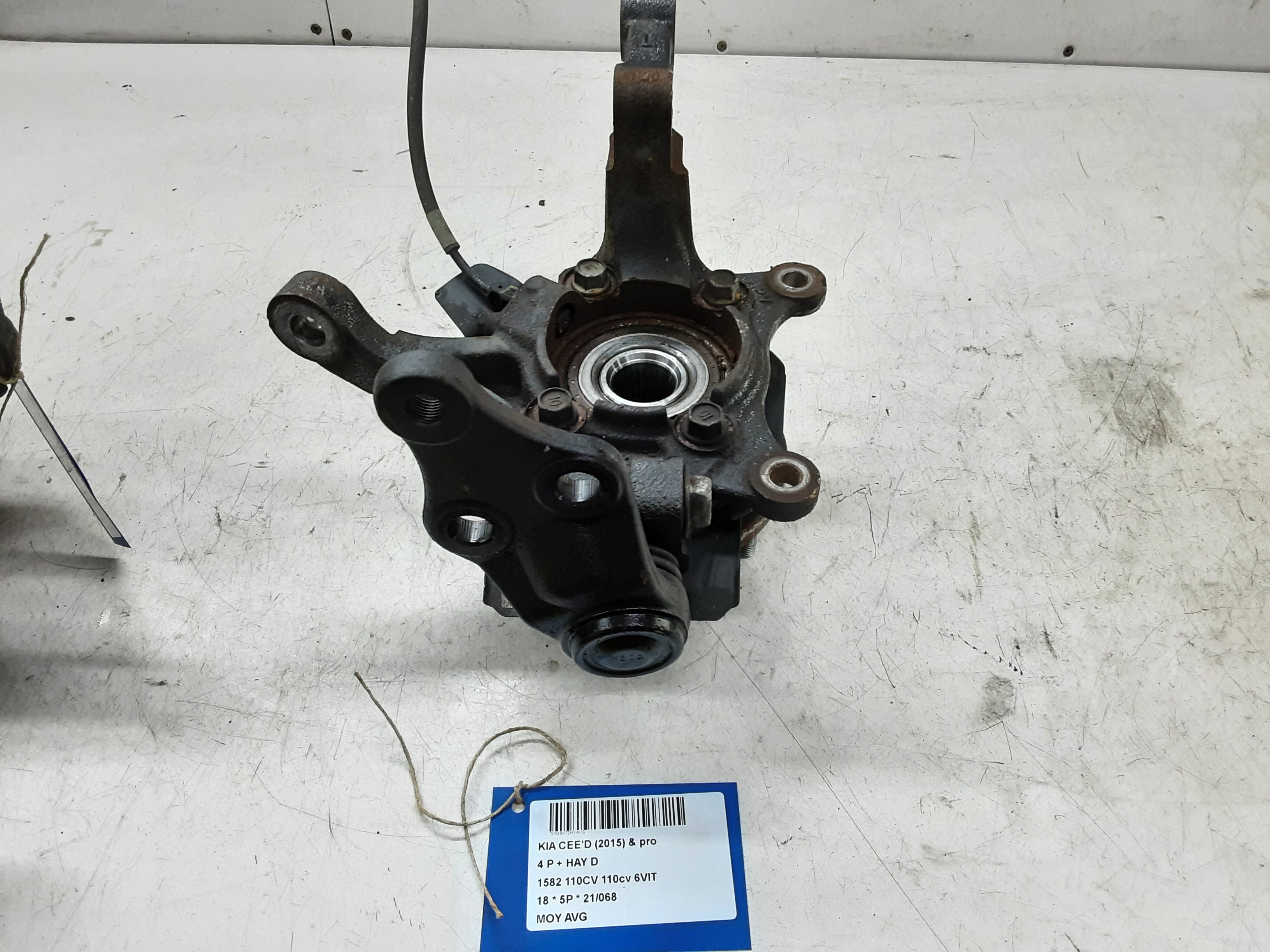 WIELNAAF VOOR LINKS Kia CEED 07/18+