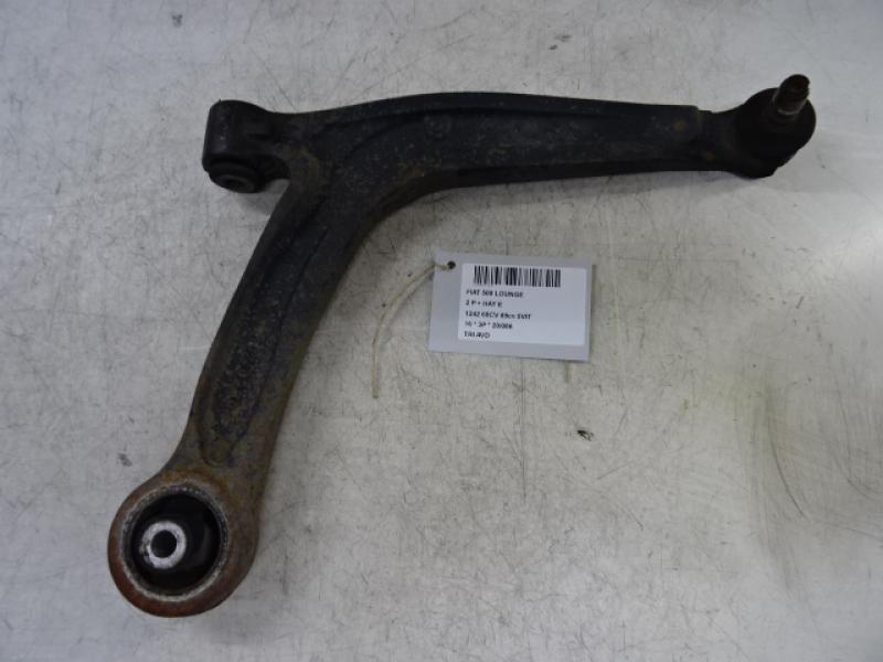 TRIANGLE AVANT DROIT Fiat 500 7/15+