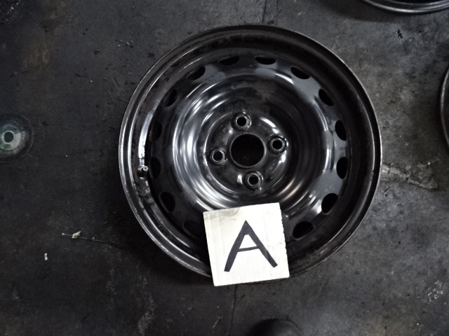 JANTE Toyota YARIS (5) 9/14 - 2/20