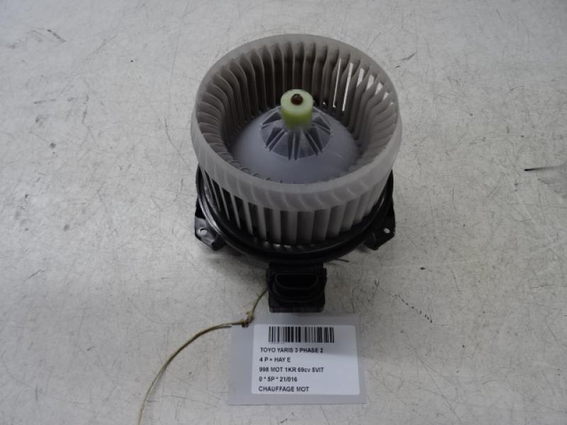 MOTOR VERWARMING Toyota YARIS (5) 9/14 - 2/20