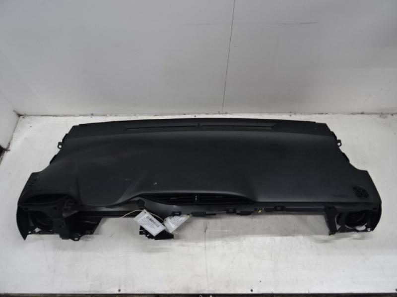 ARMATURENBRETT Toyota YARIS (5) 9/14 - 2/20