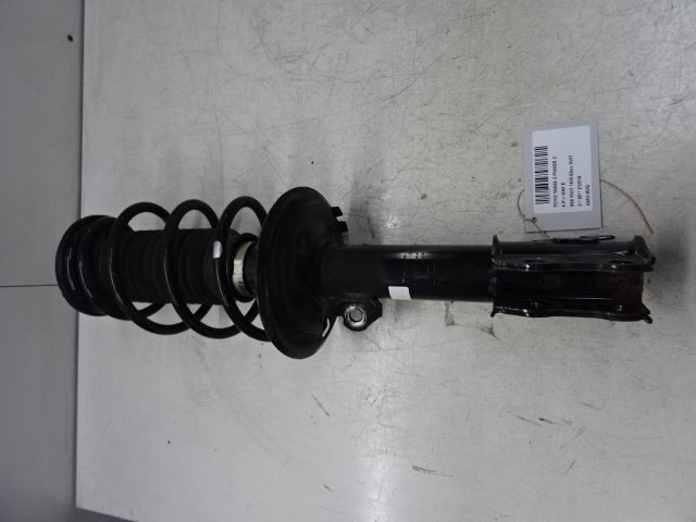AMORTISSEUR AVANT GAUCHE Toyota YARIS (5) 9/14 - 2/20