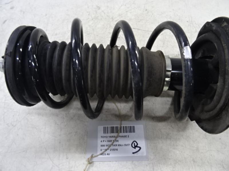 VEER VOOR Toyota YARIS (5) 9/14 - 2/20