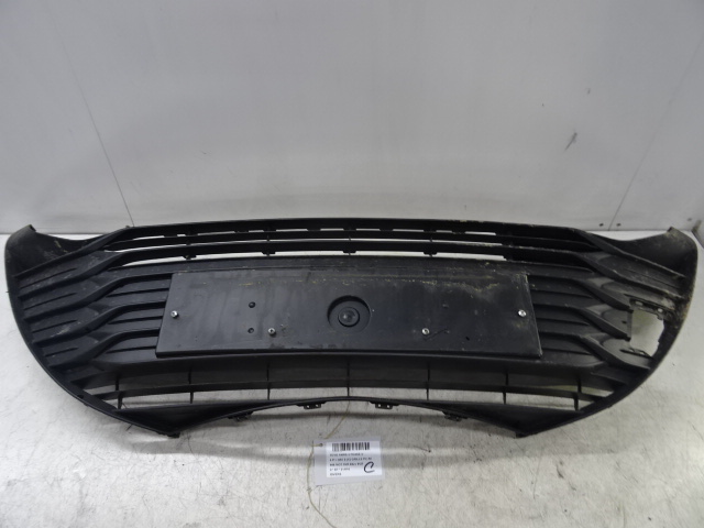 DIVERS Toyota YARIS (5) 9/14 - 2/20
