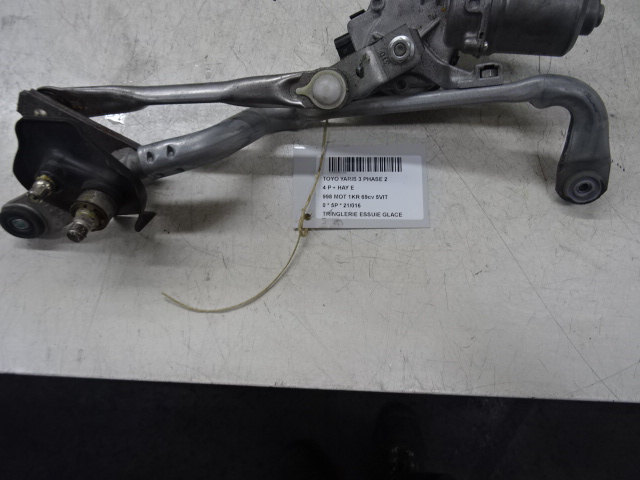 RUITENWISSER MECHANISME Toyota YARIS (5) 9/14 - 2/20